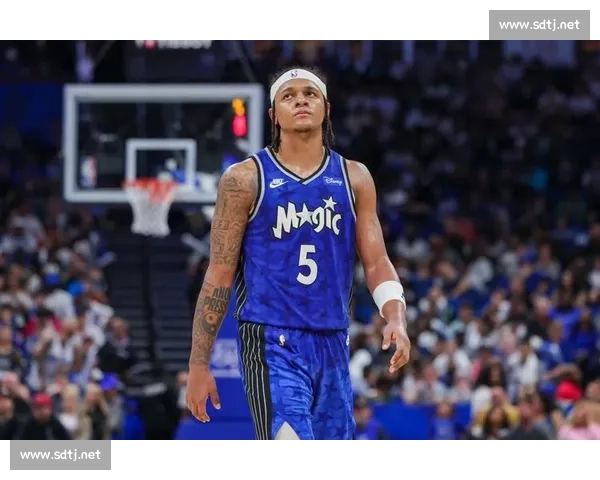 NBA 上季 8 对 50 + 双人组：班凯罗小瓦成最年轻标杆